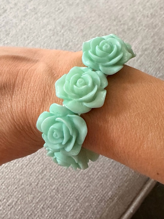 Source Unknown Jewelry - Mint Green Rose Stretch Bracelet - Women Jewelry